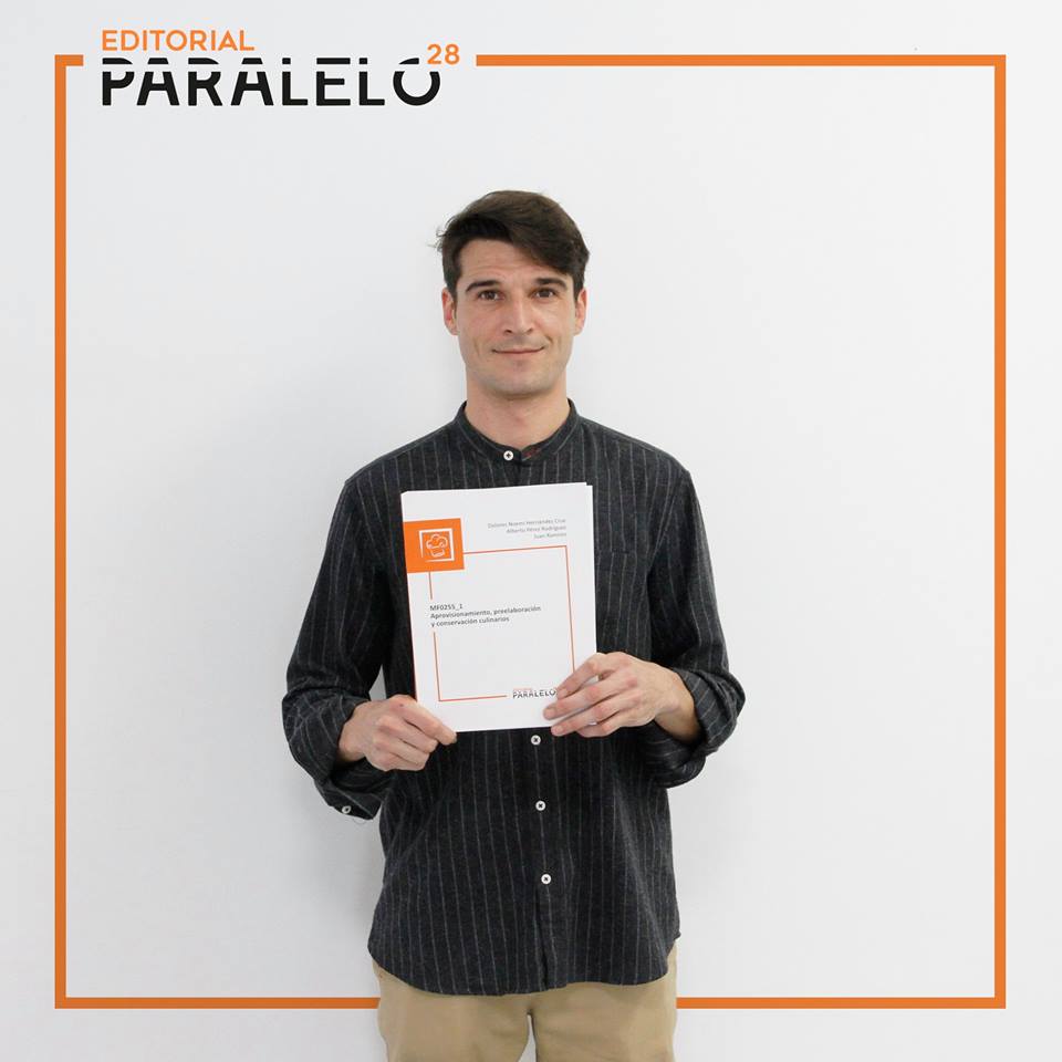 Imagen de la noticia Entrega Manual de Cortesía - Juan Ramírez Barrientos